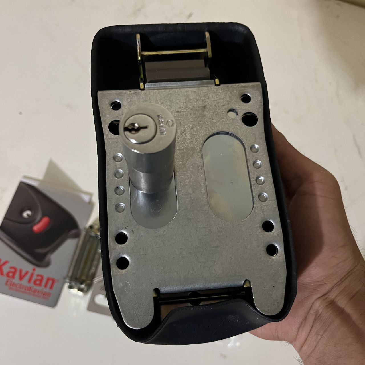 قفل برقی کاویان مدل P701 با ۵ کلید